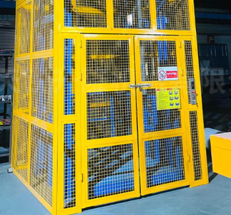 阜龙乡货梯可以安装在室外吗